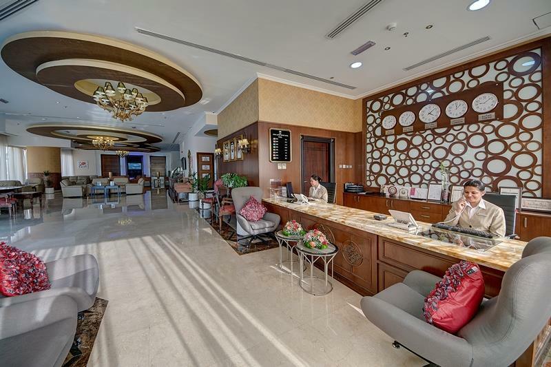 Ewan Ajman Suites Hotel Екстериор снимка